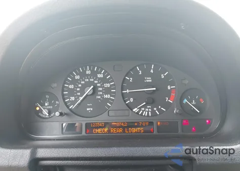 2003 BMW X5 3.0I из США, поврежденный, VIN 5UXFA53523LP27539